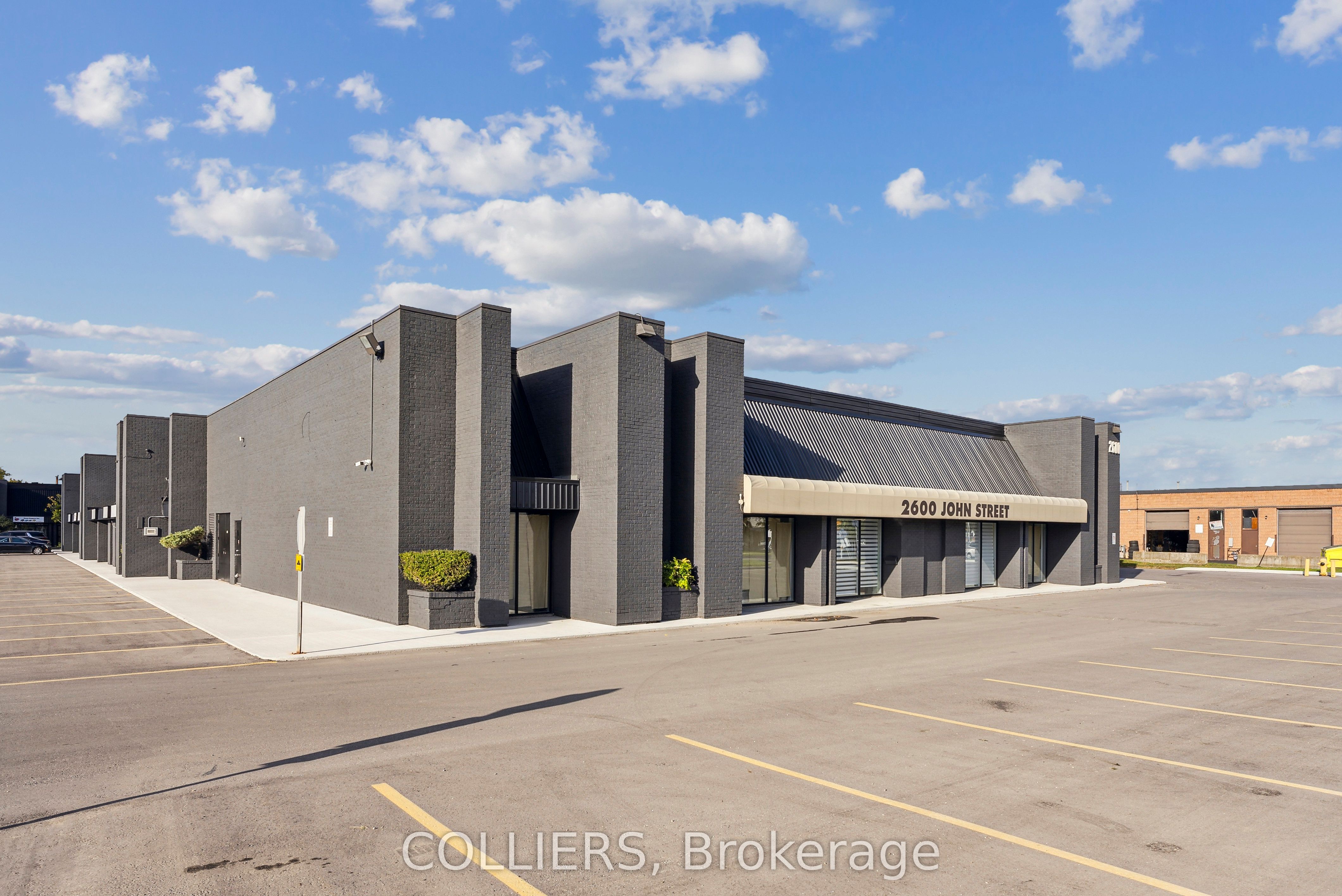 2600 John Street 223-224