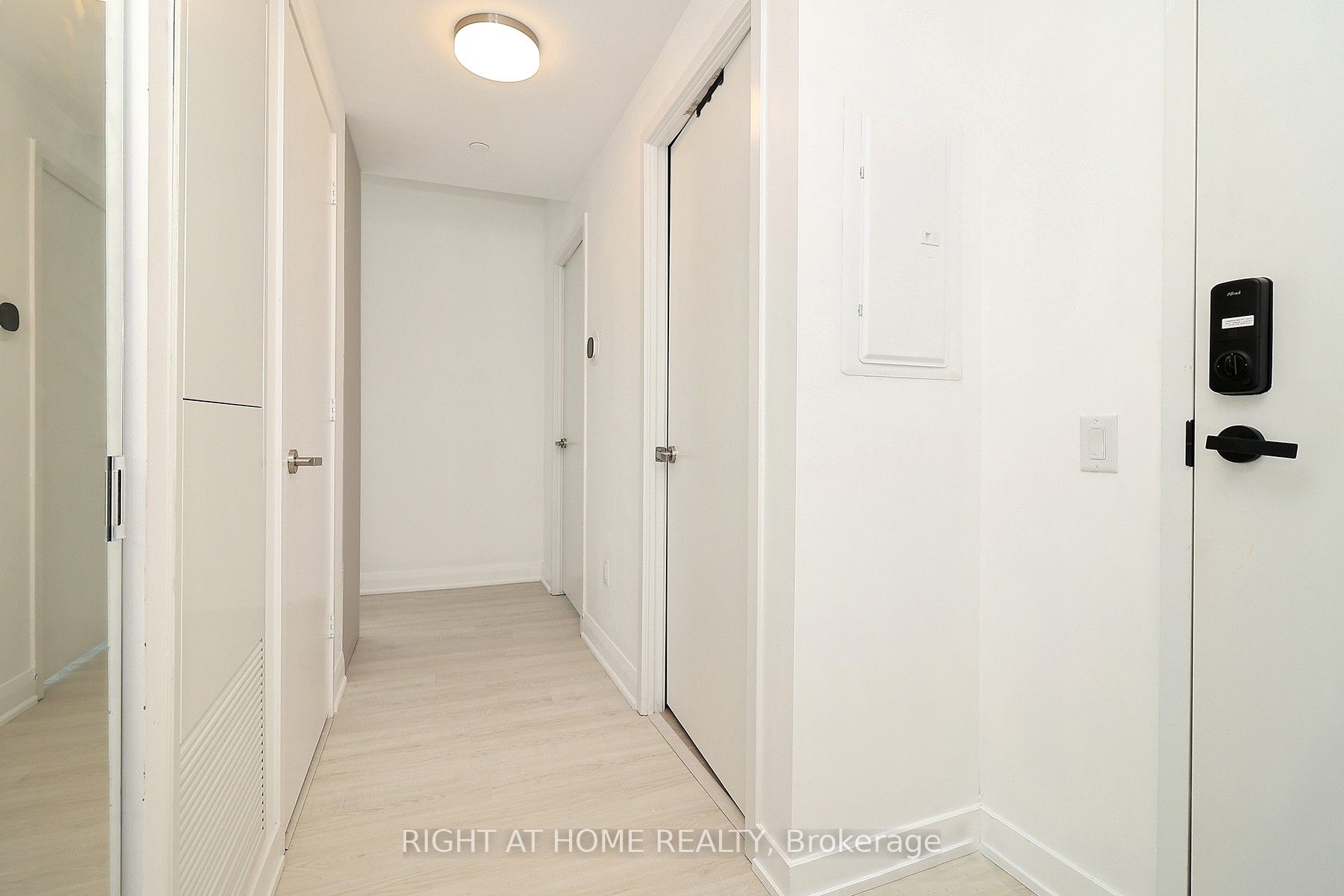 3883 Quartz Road 4203