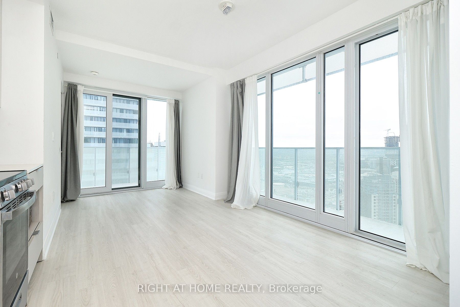 3883 Quartz Road 4203