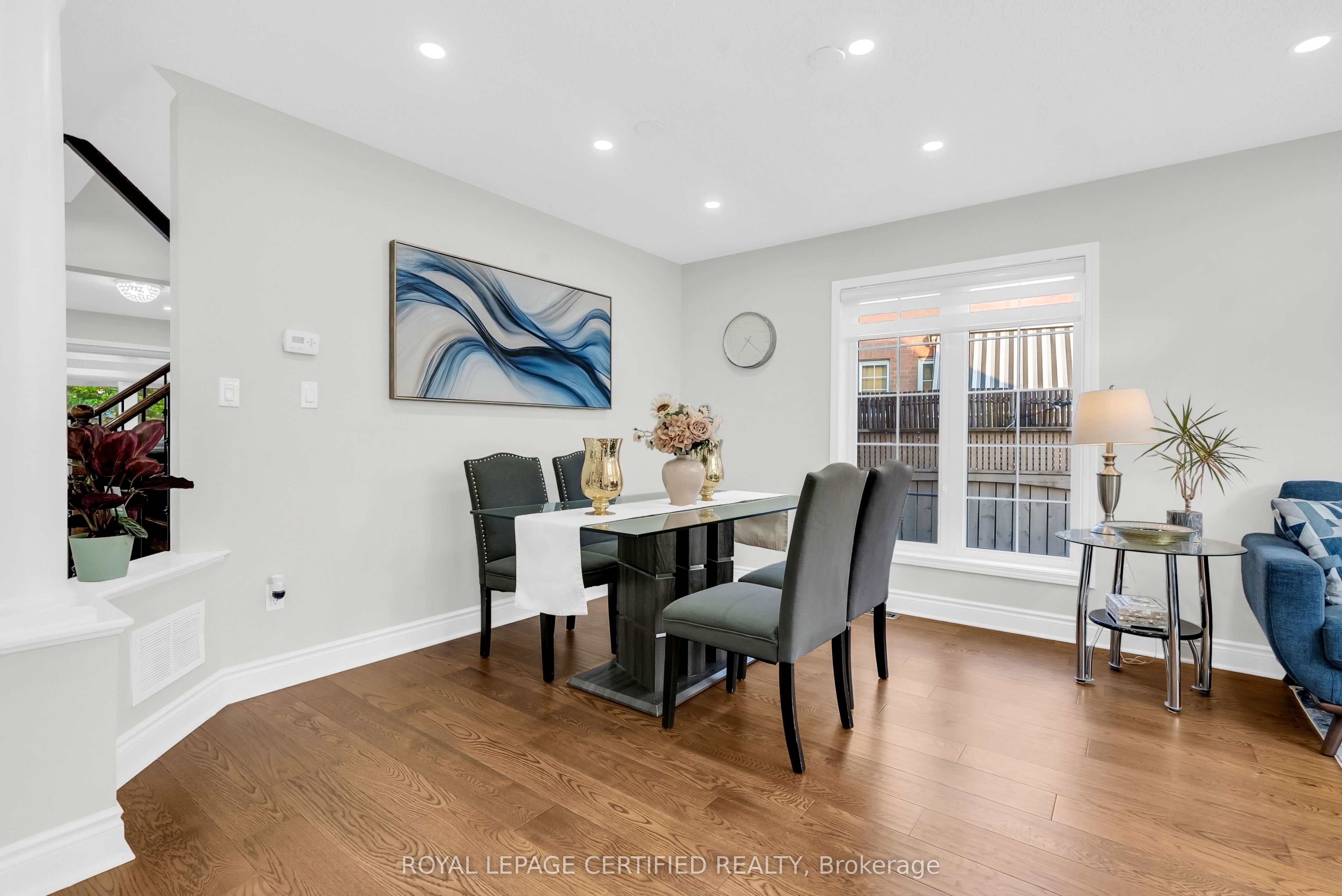729 Turrell Crescent