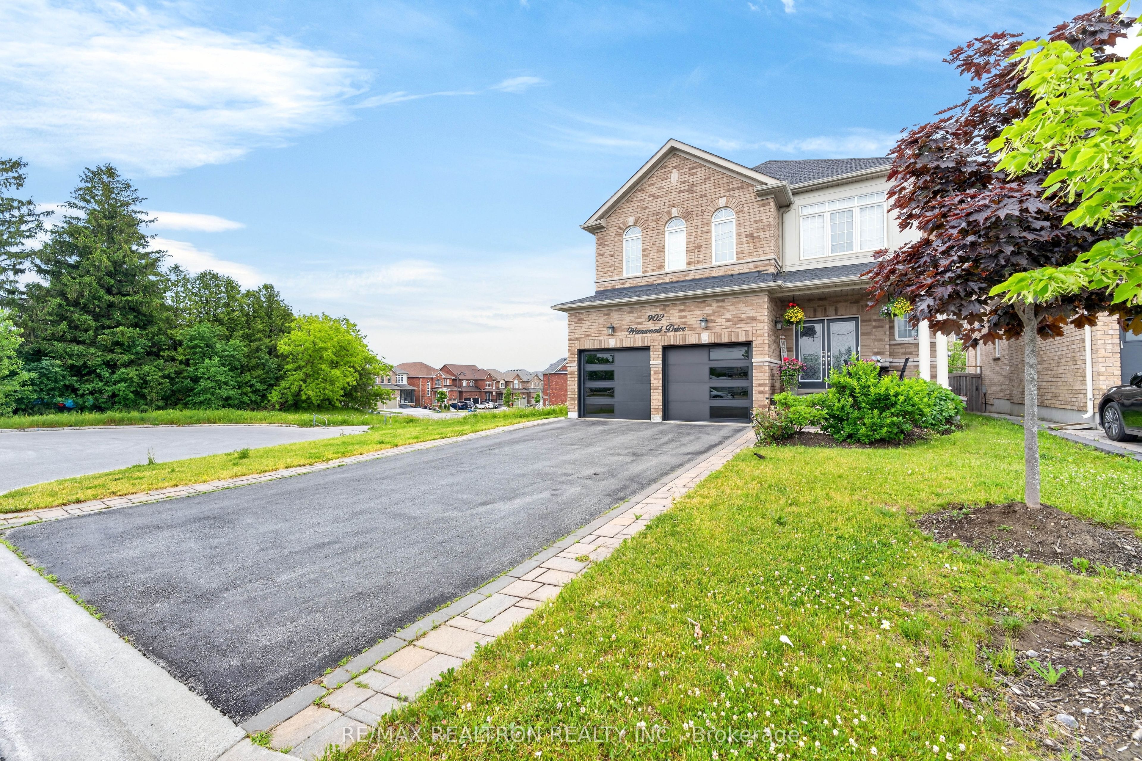 902 Wrenwood Drive
