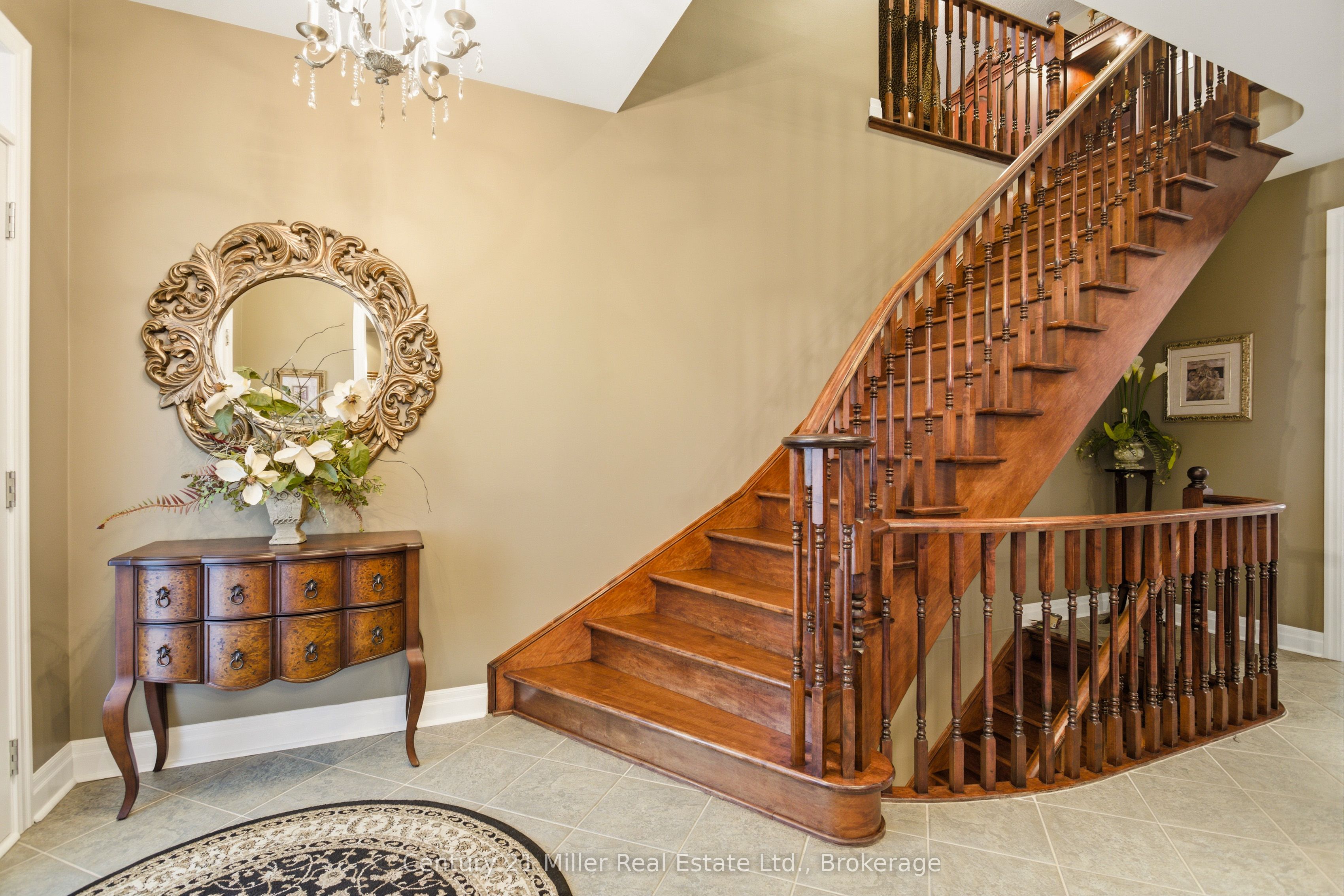 140 Dellgrove Circle