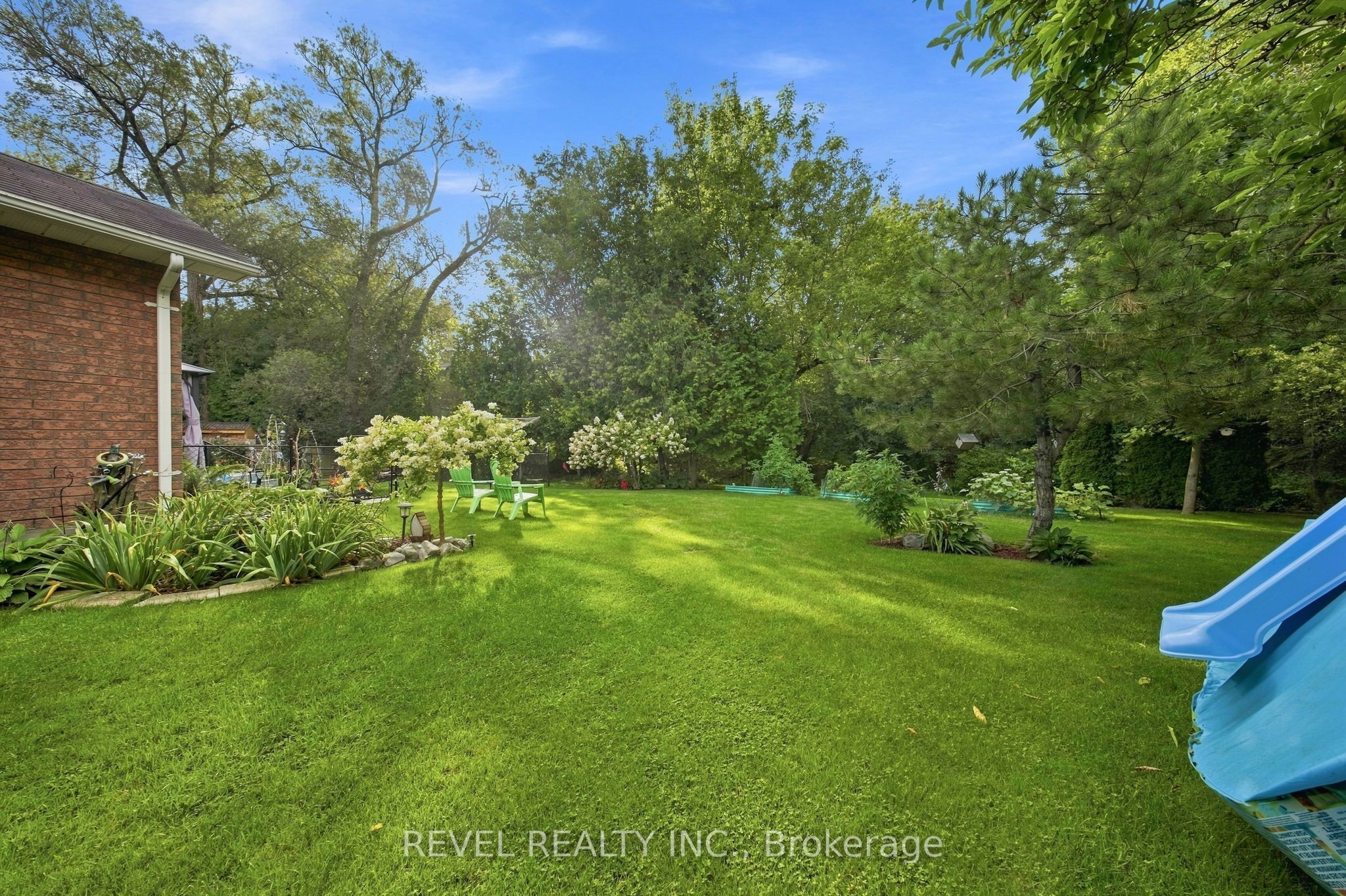 445 Nickerson Drive