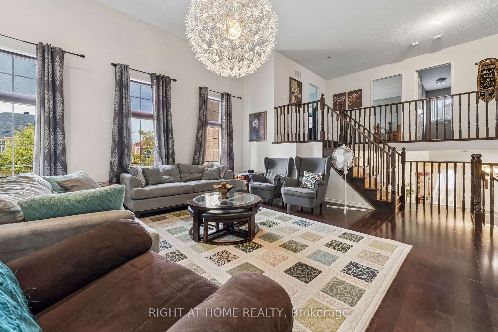 13 Weston Crescent