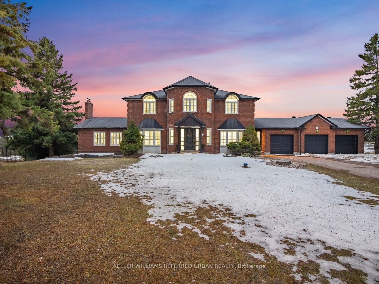 17 Sleepy Hollow Lane