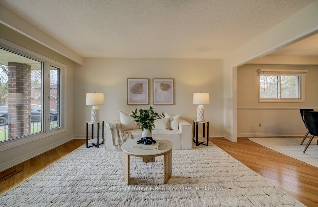 440 Parkridge Crescent