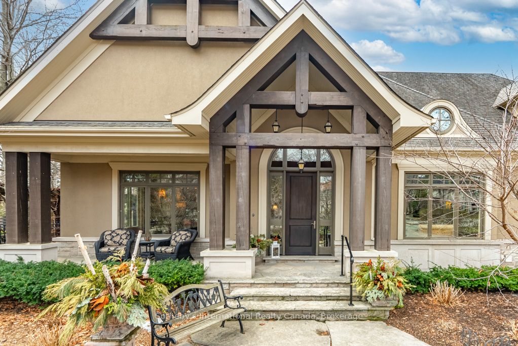 552 Bobolink Road