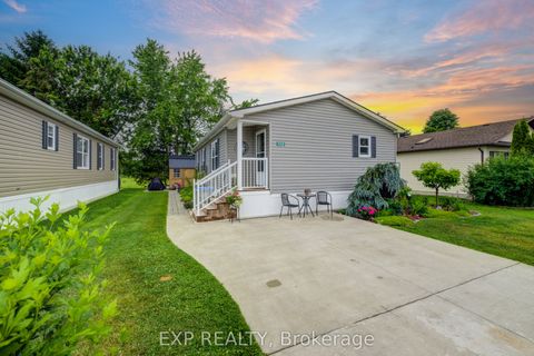 112 MEADOWVIEW Lane North Perth ON N4W 3G8