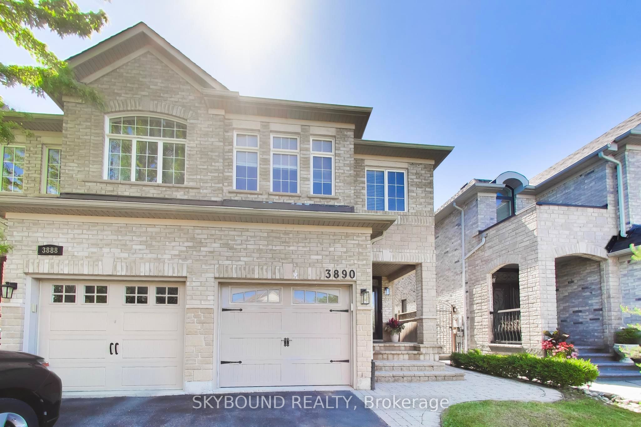 3890 McDowell Drive