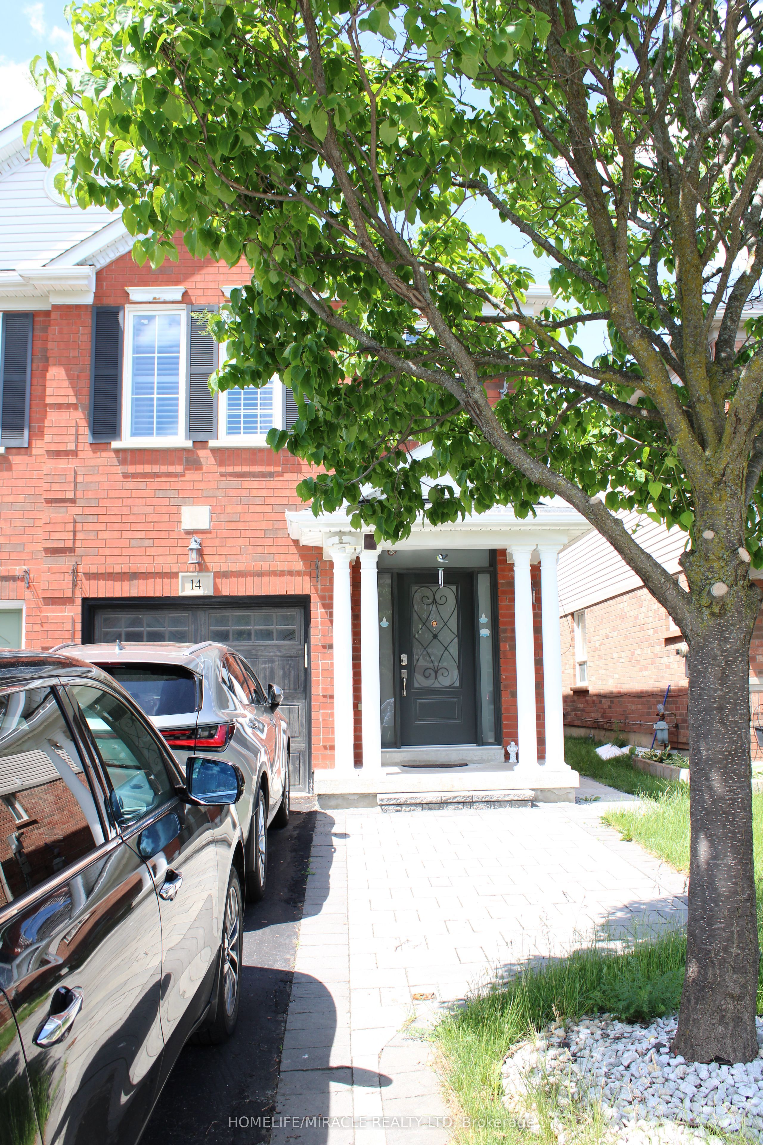 14 Unsworth Crescent