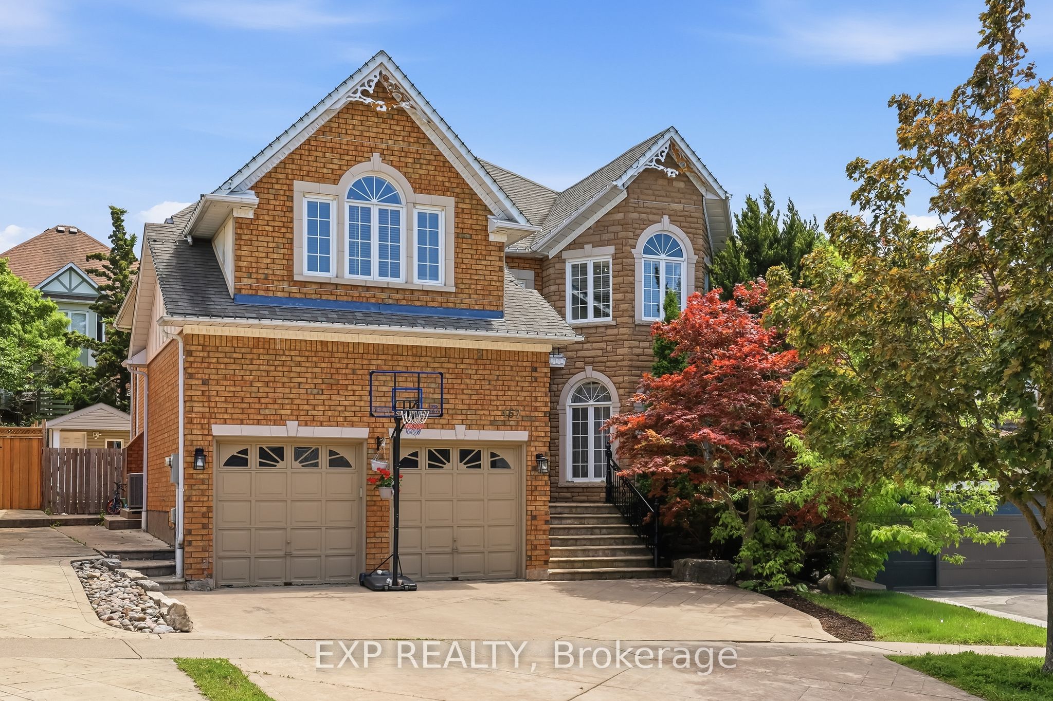 467 Delaney Drive