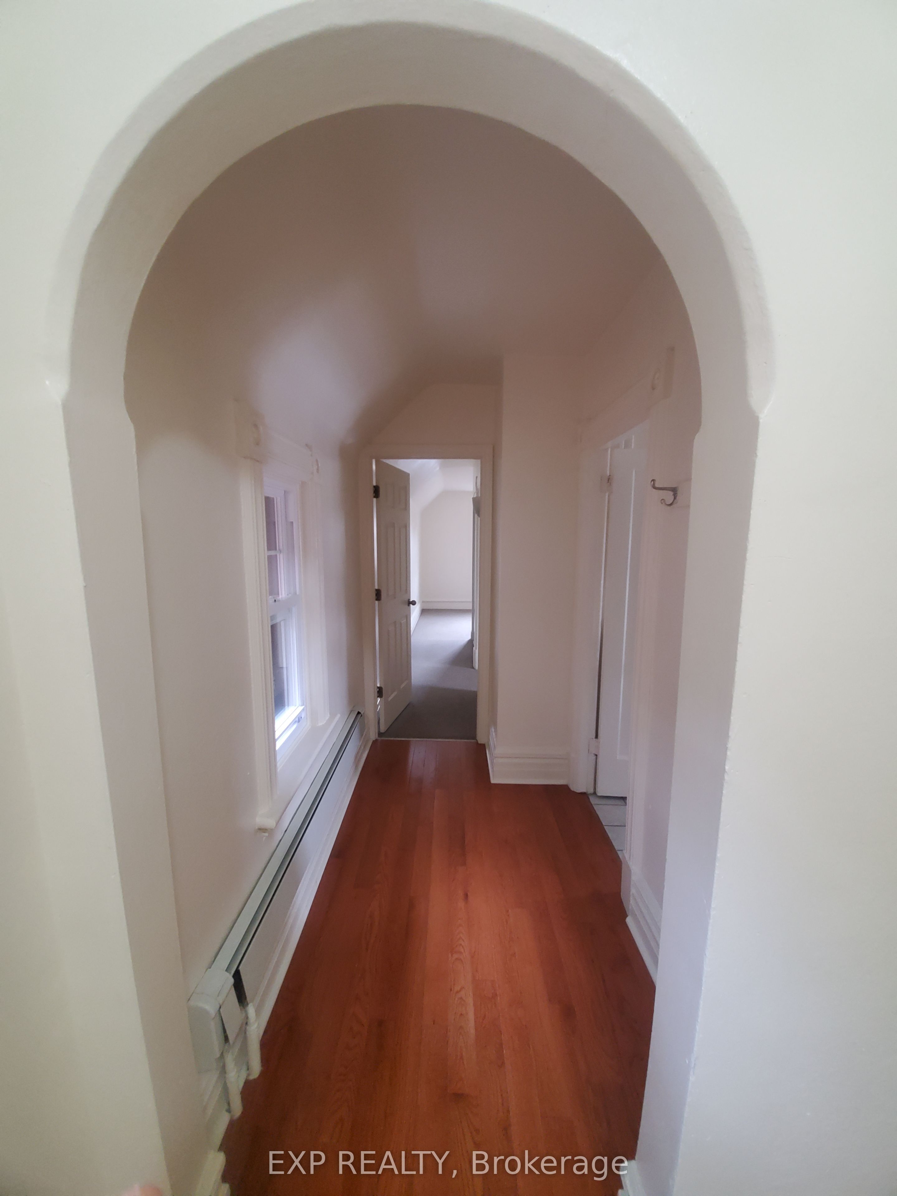 360 Gilmour Street