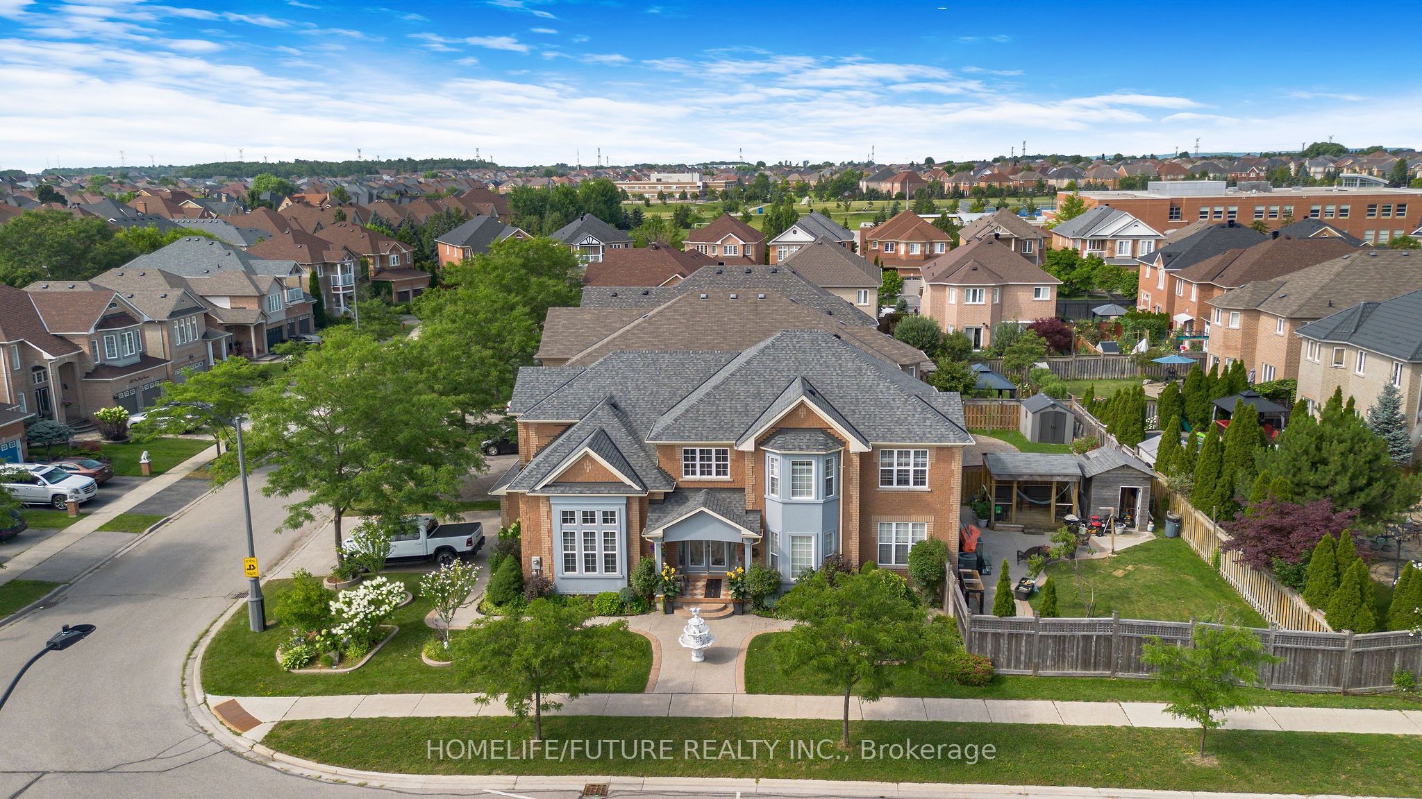 5351 Rose Ridge Crescent