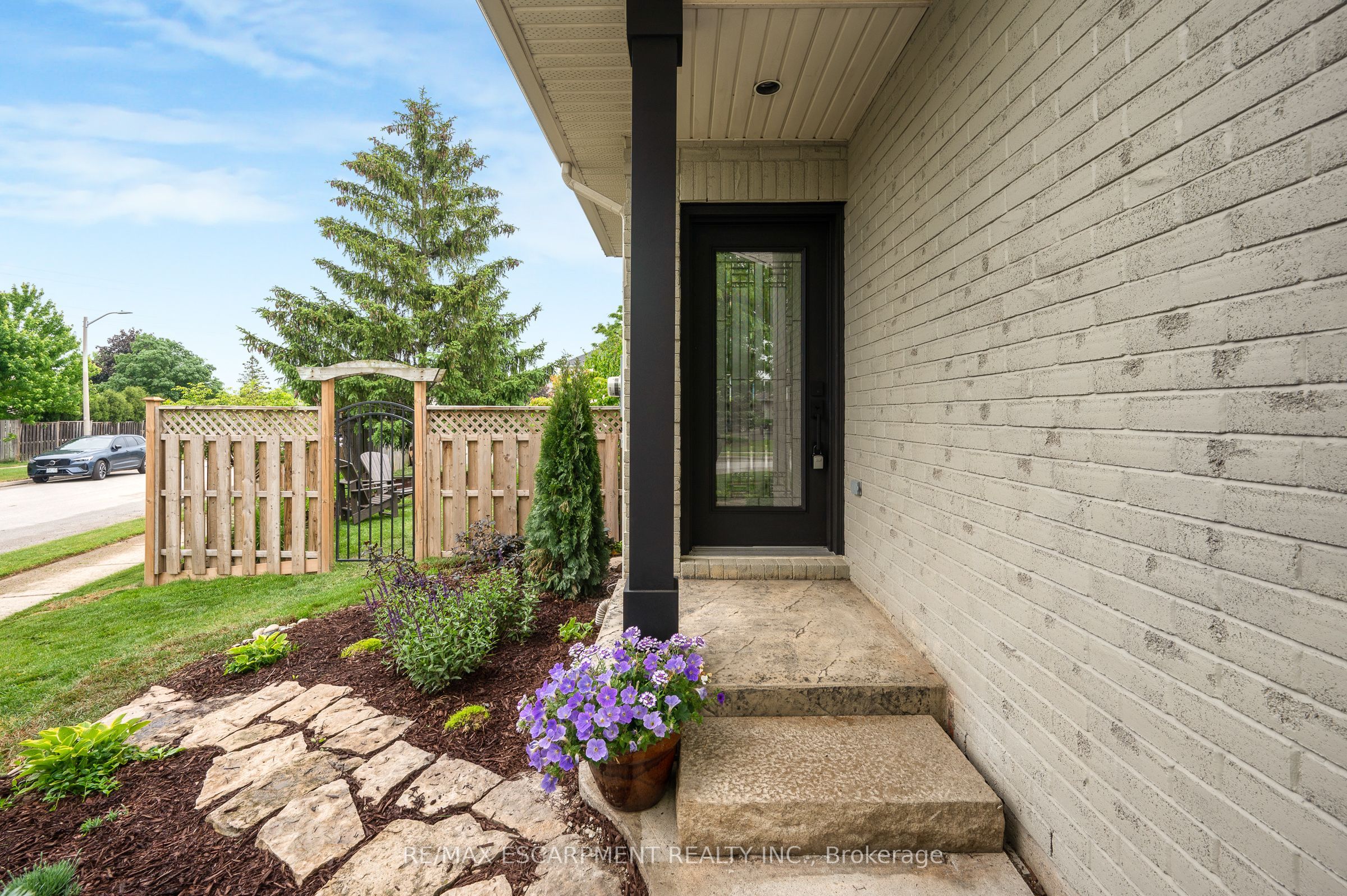 4014 Jarvis Crescent