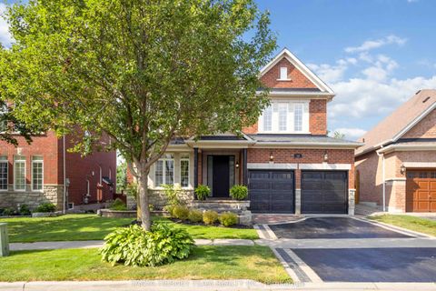 12 Branthaven Court Whitby ON L1M 0B2