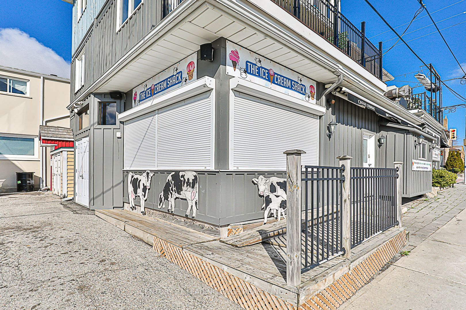 6403 MAIN Street