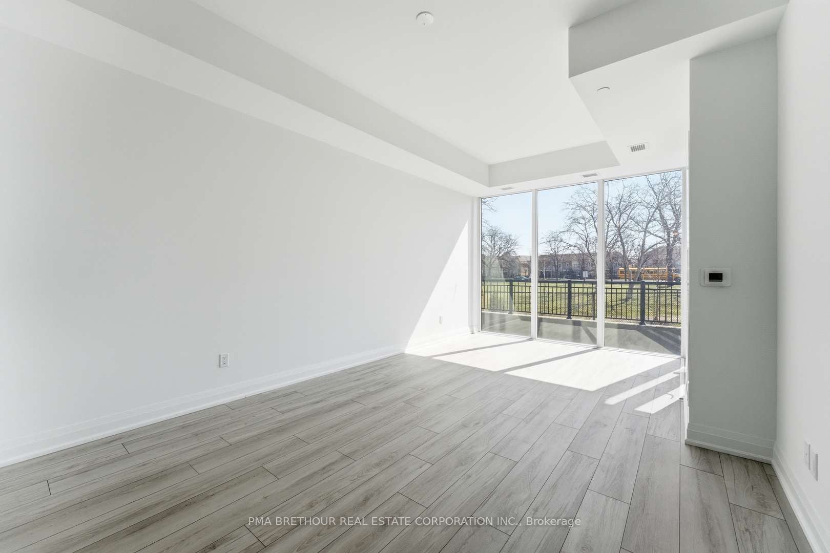 1035 Southdown Road 105