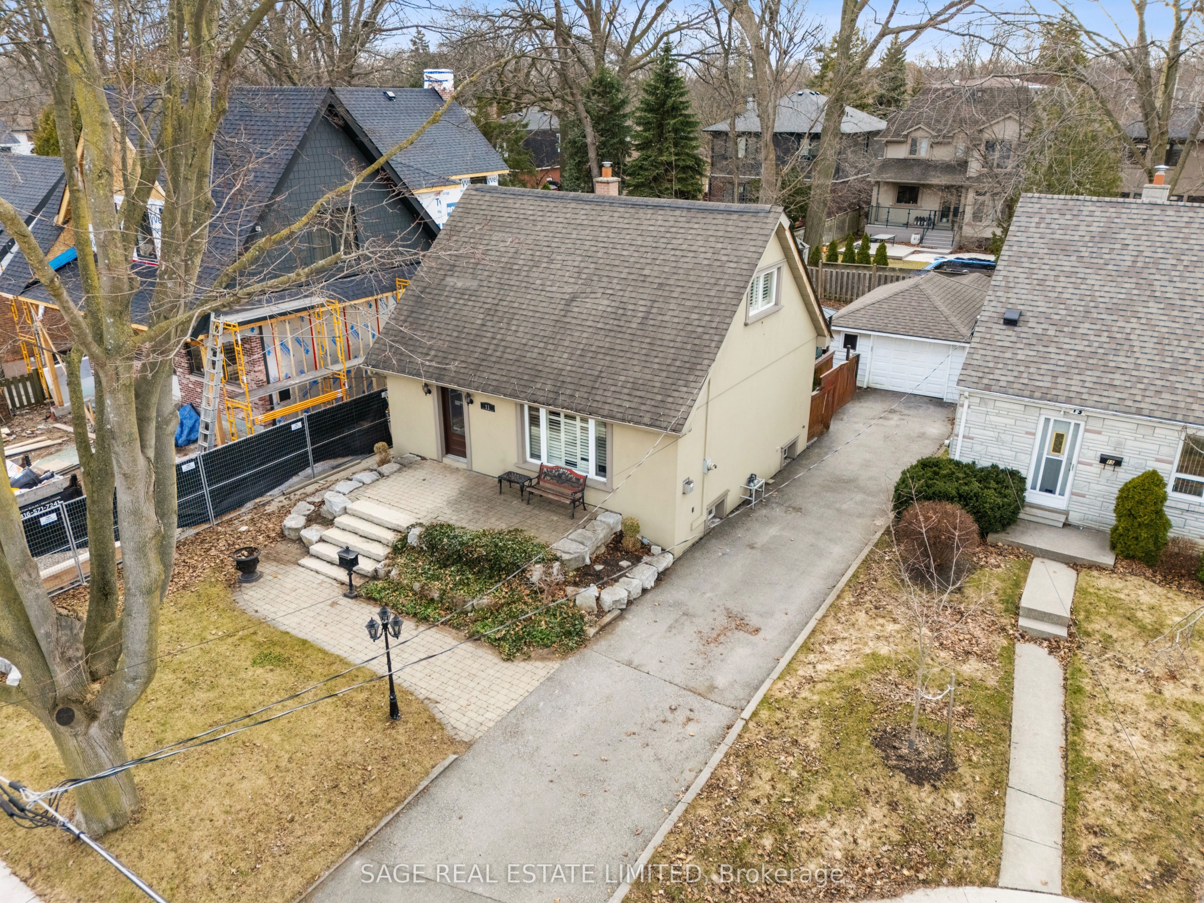 11 Chelsea Drive