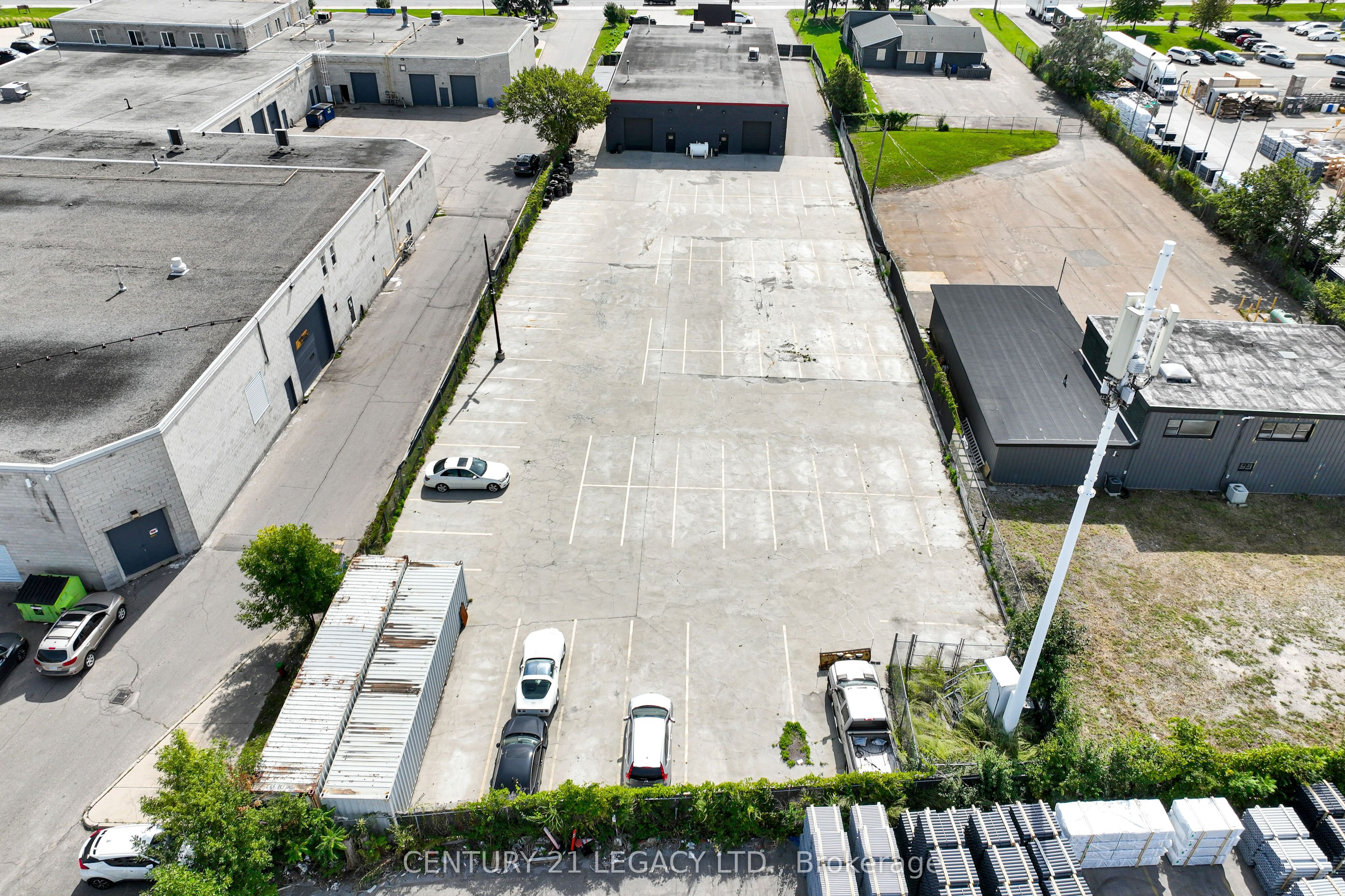 2385 Royal Windsor Drive