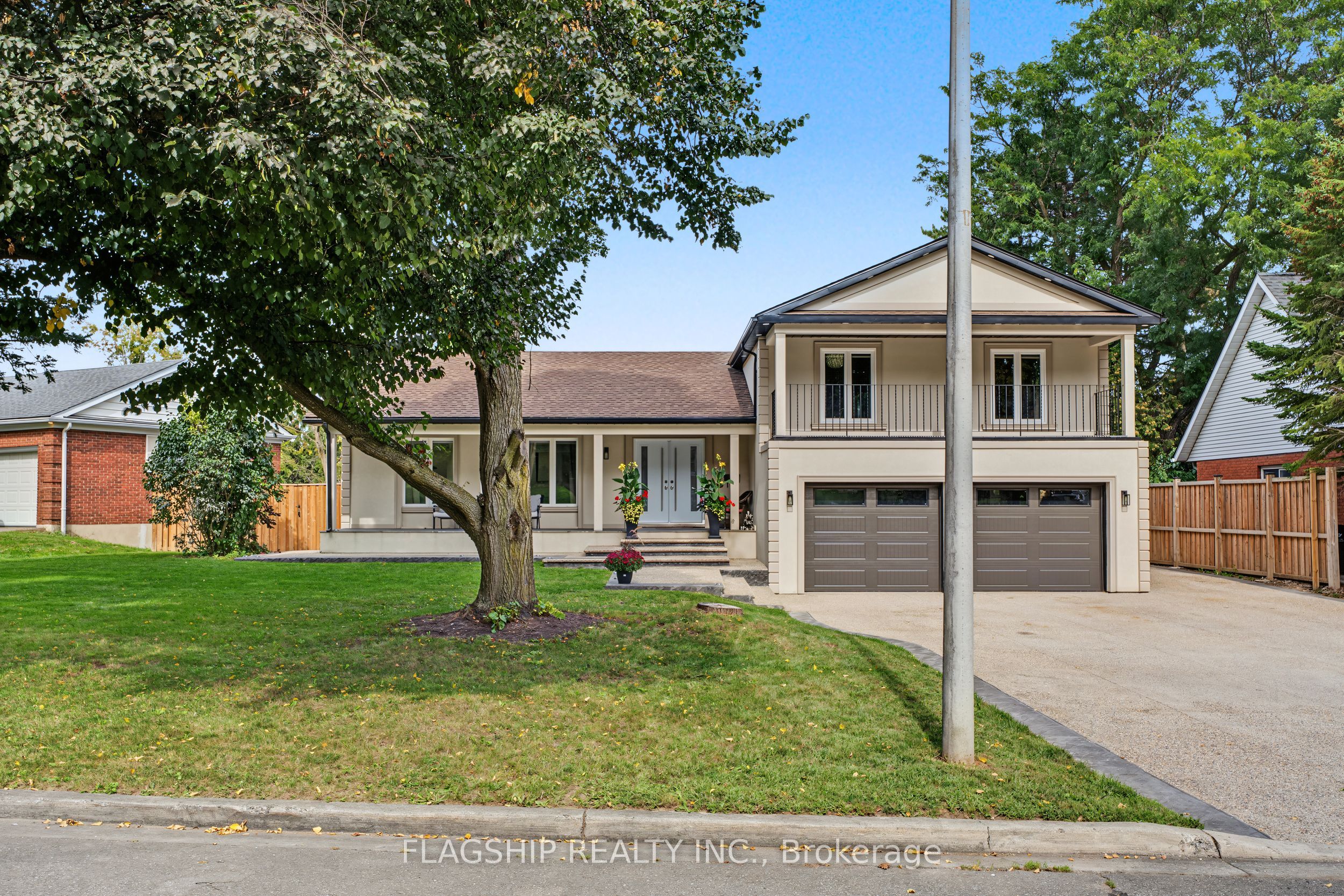 23 Rosslinn Road