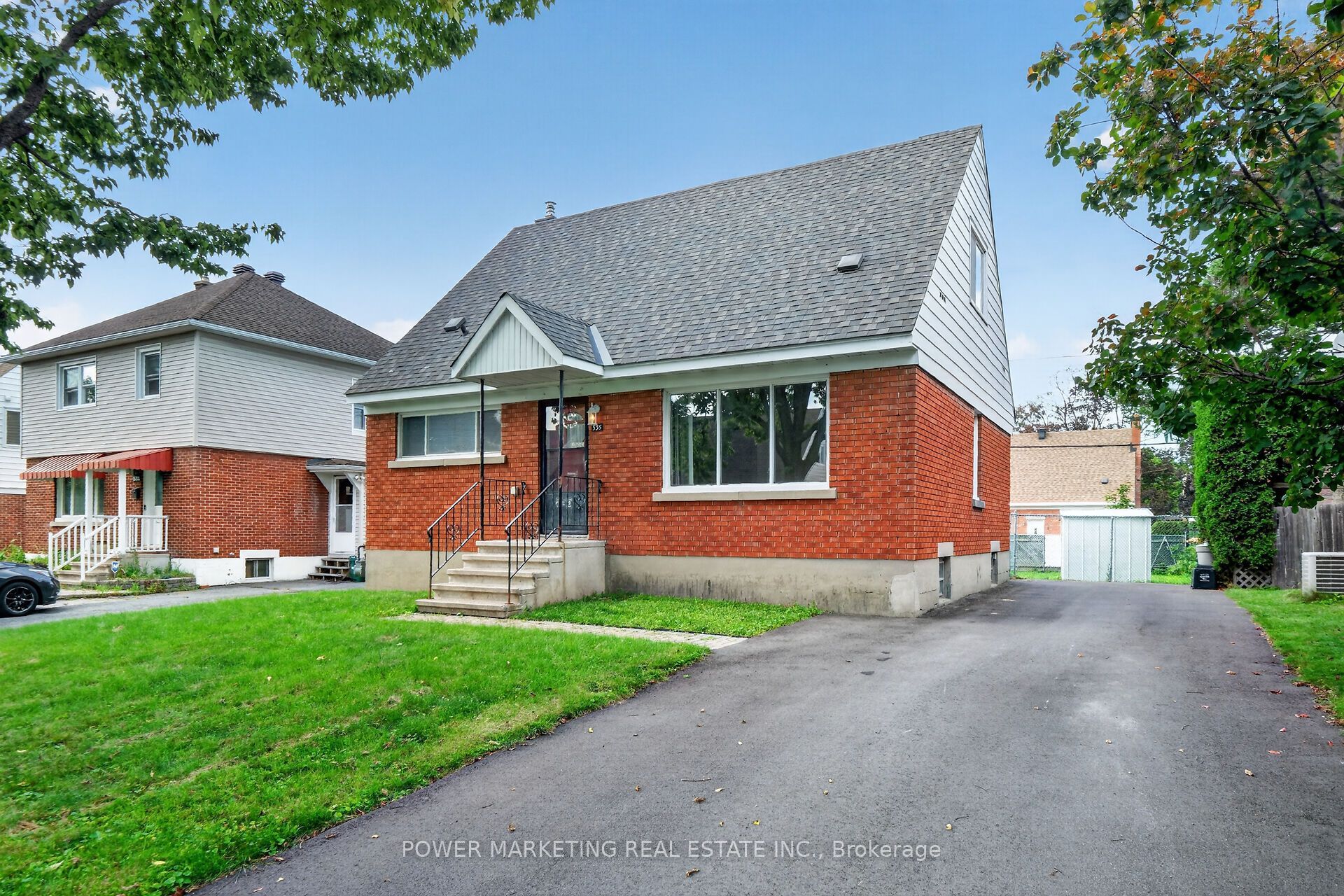 535 Dunbrack Street