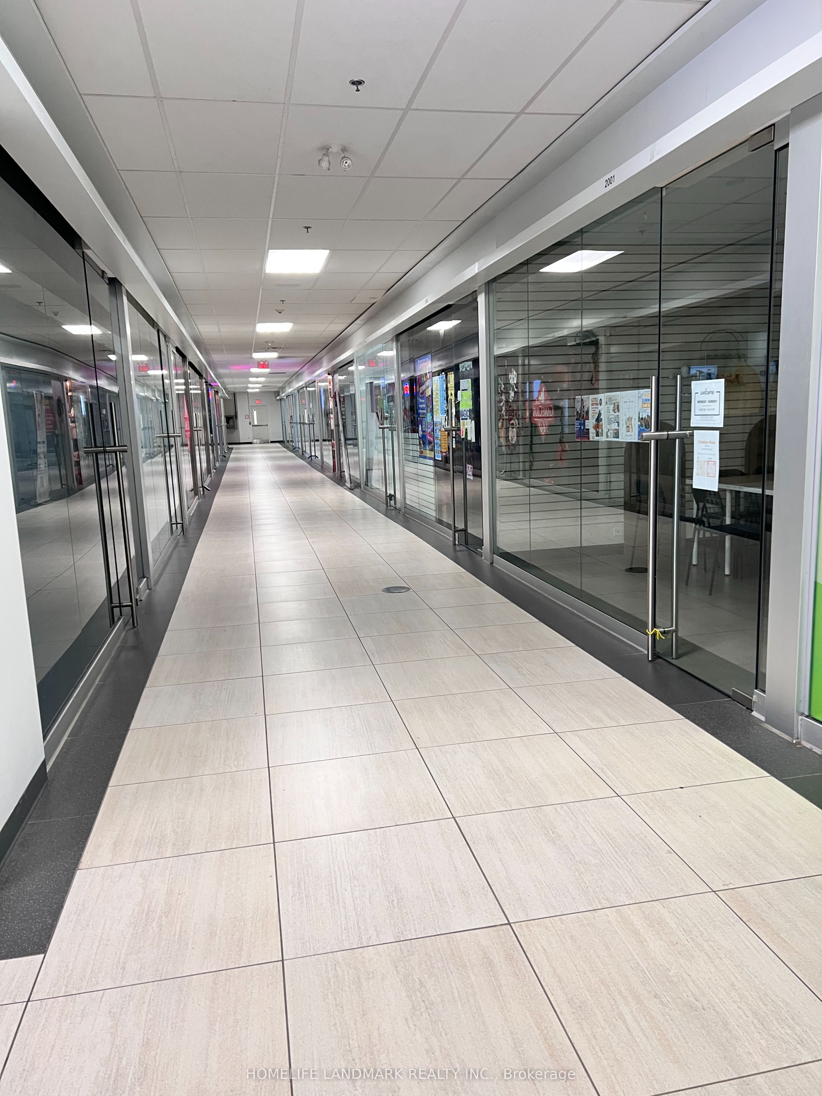 8333 Kennedy Road E 2017-18