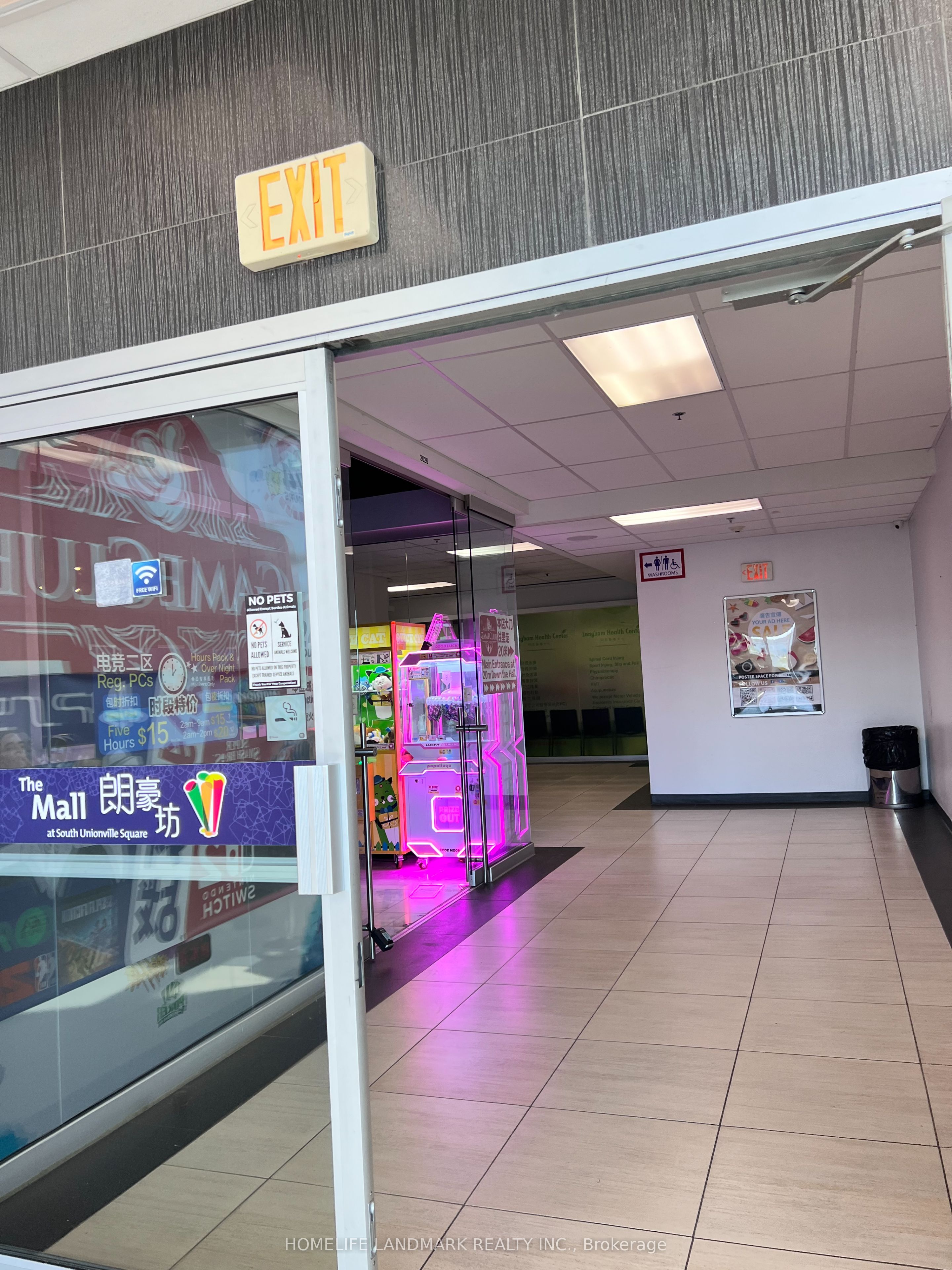 8333 Kennedy Road E 2017-18