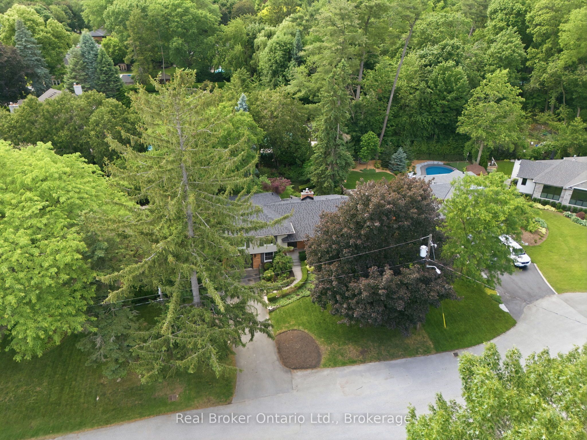 571 Leonard Court
