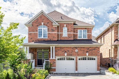 48 Lanark Street Bradford West Gwillimbury ON L3Z 0W7