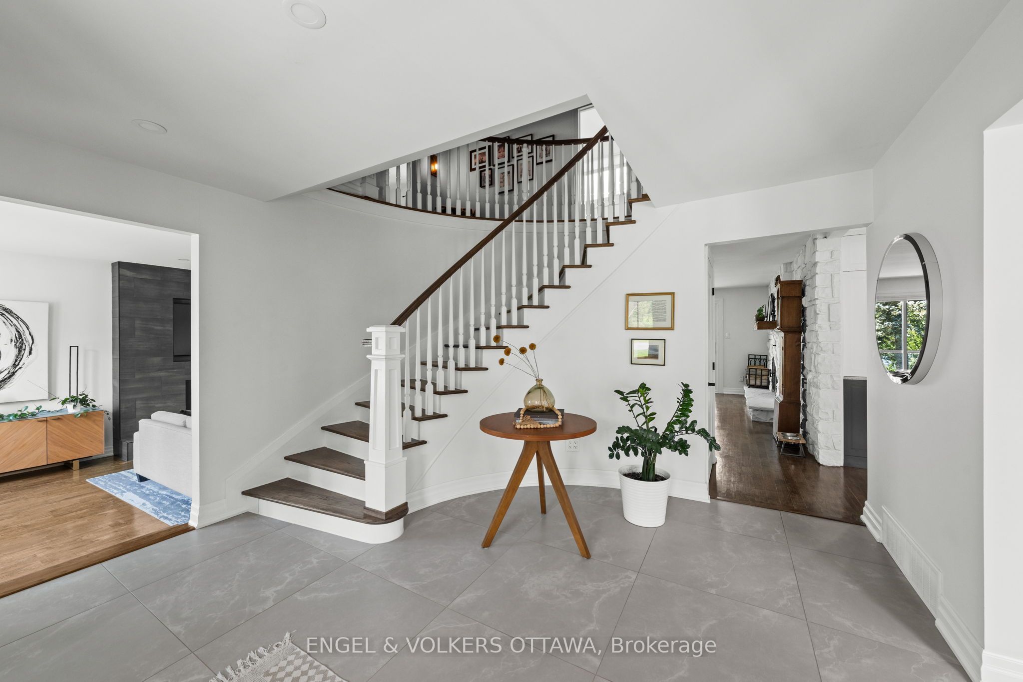 5765 Kelly Marie Drive N