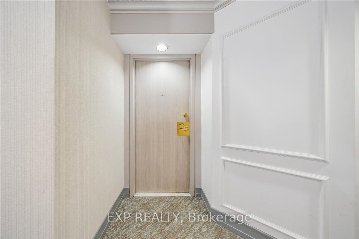 2177 Burnhamthorpe Road W 1603