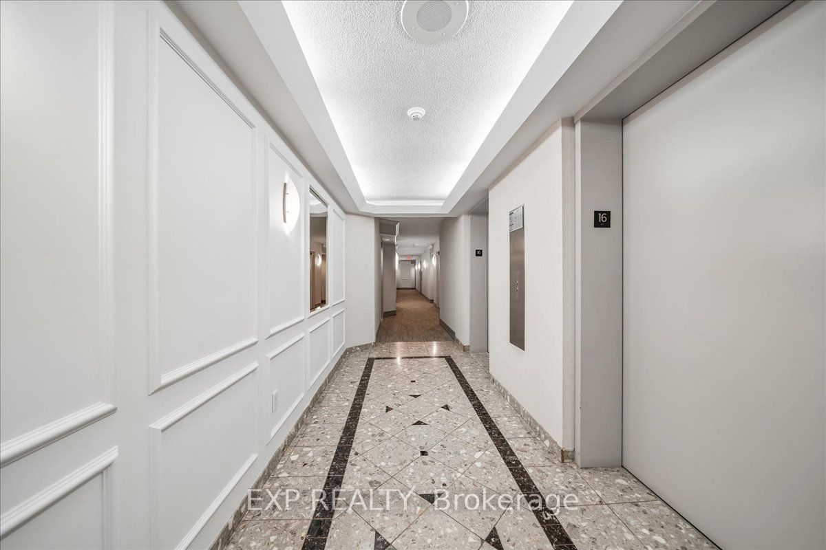 2177 Burnhamthorpe Road W 1603