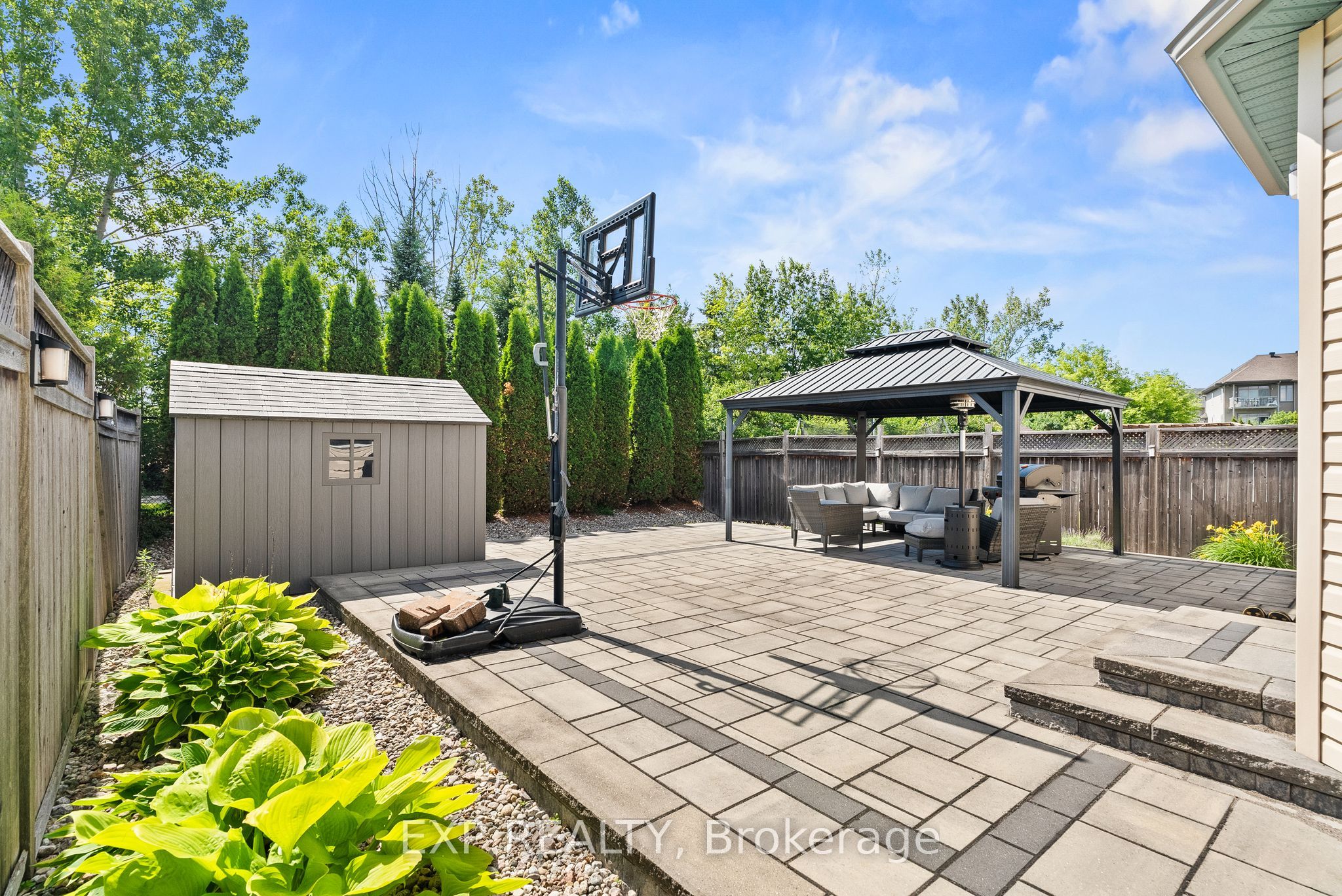 112 Redcliff Avenue