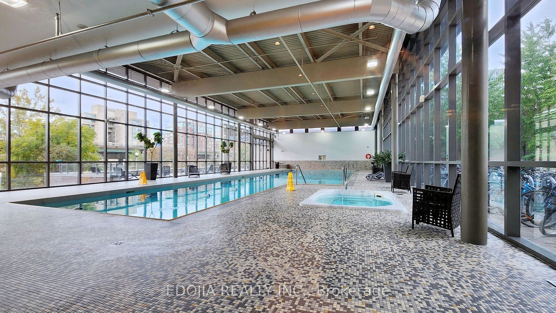 11 Brunel Court 3811