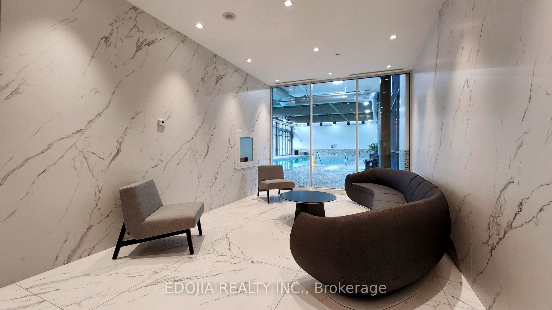 11 Brunel Court 3811