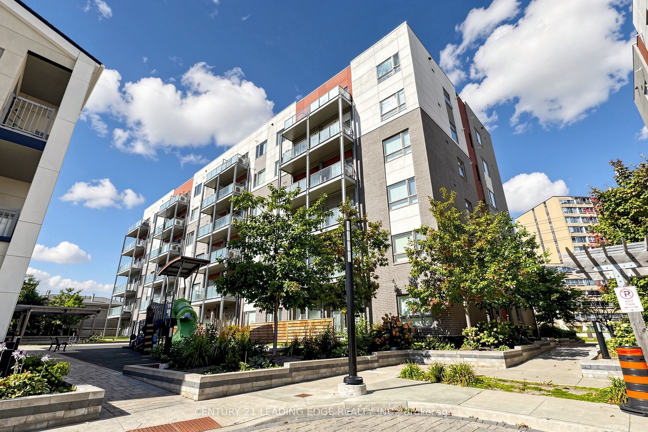 5131 Sheppard Avenue E 102
