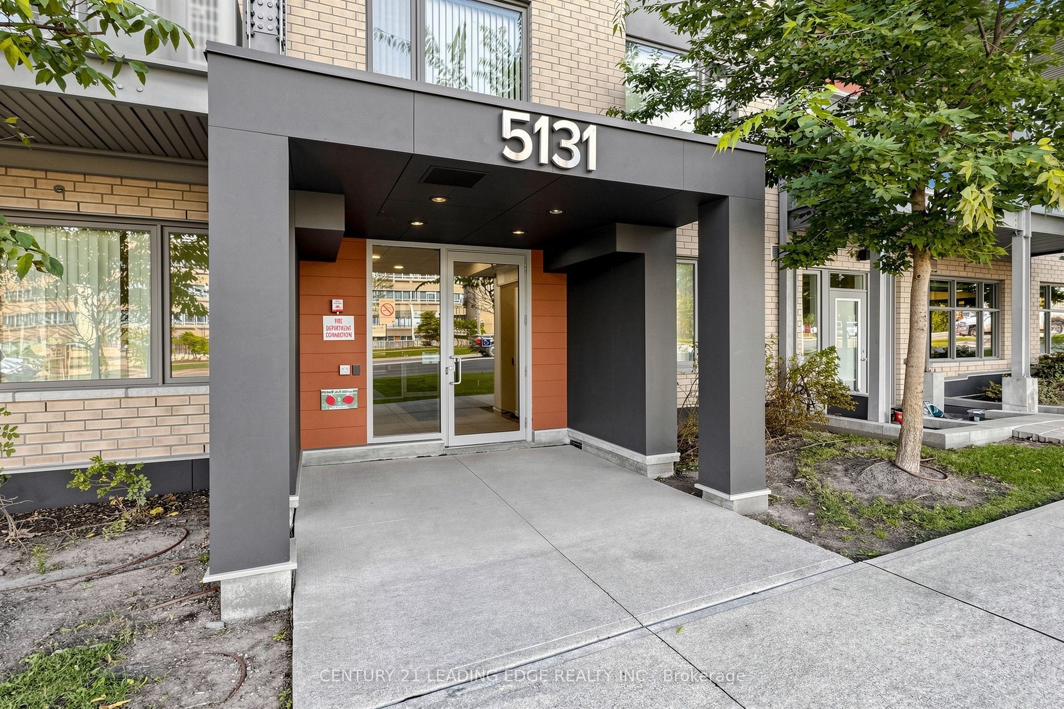 5131 Sheppard Avenue E 102