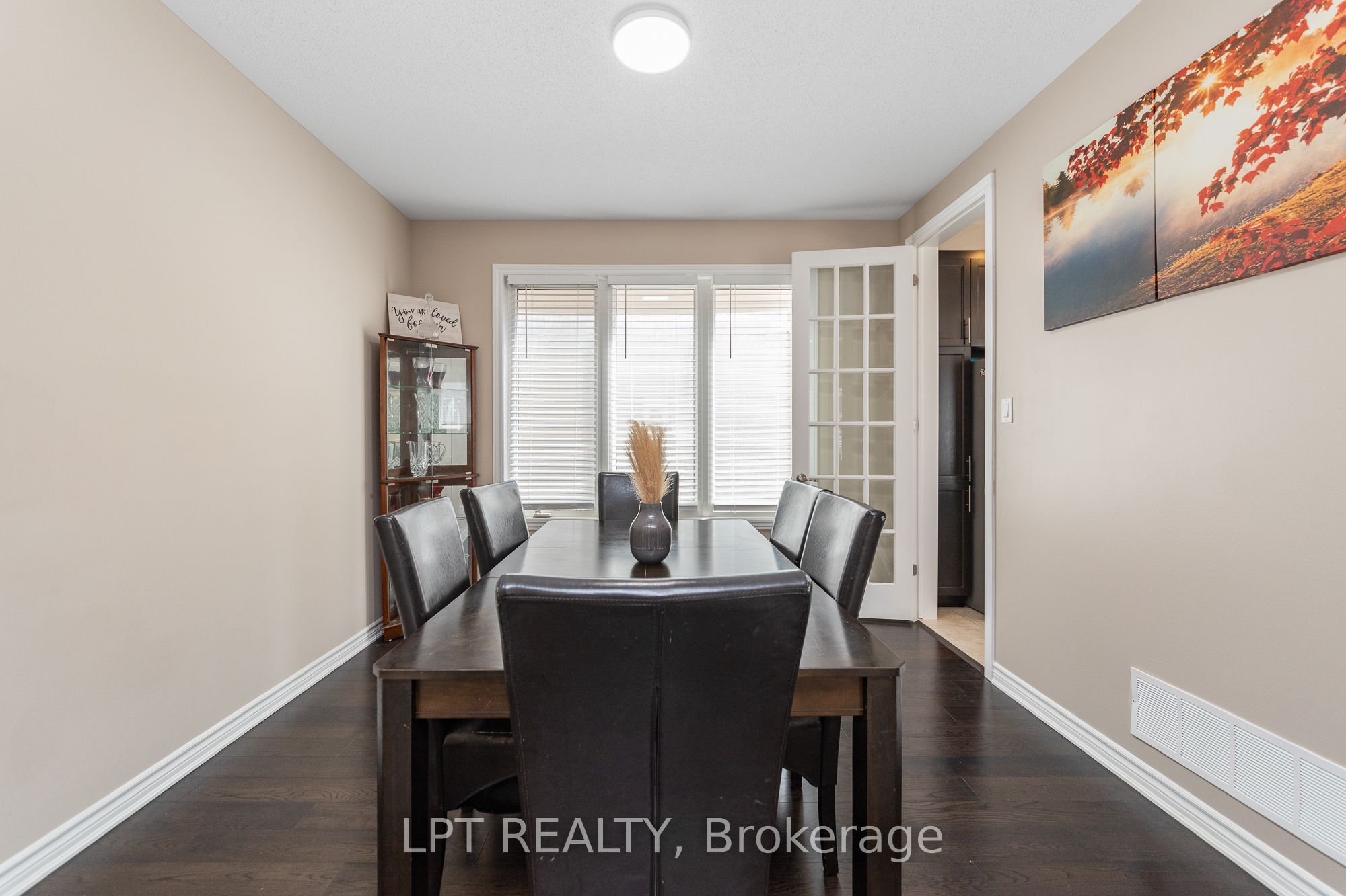 908 Pedigree Street