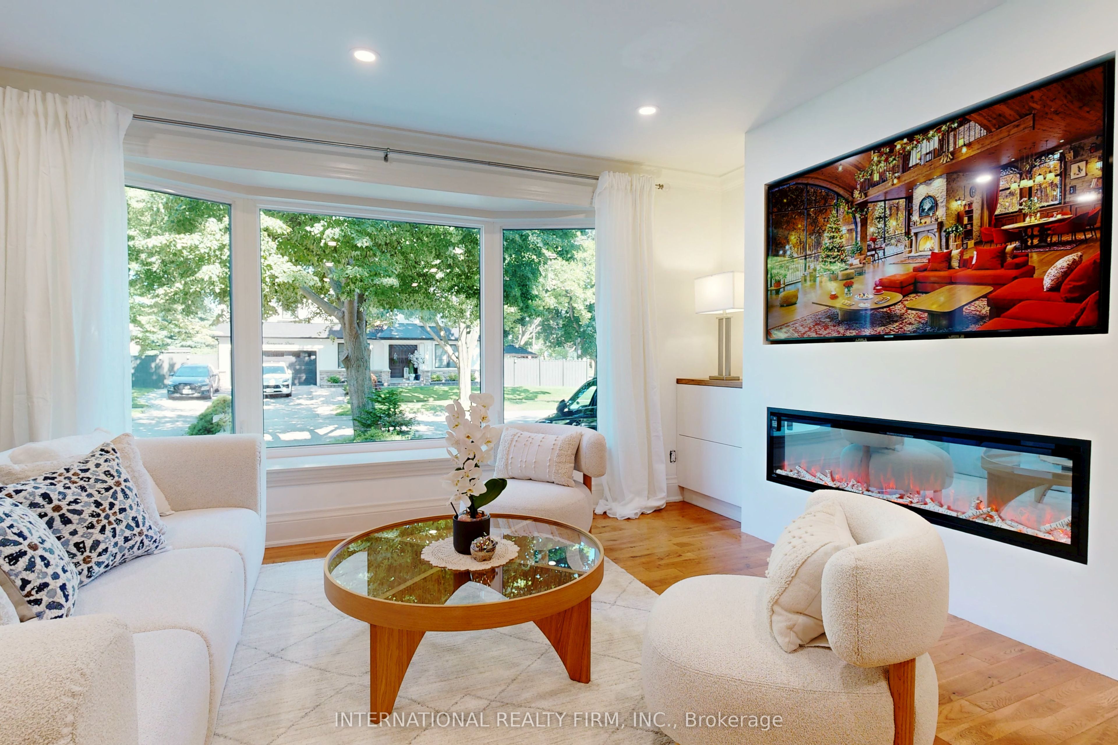 1594 Sunnycove Drive