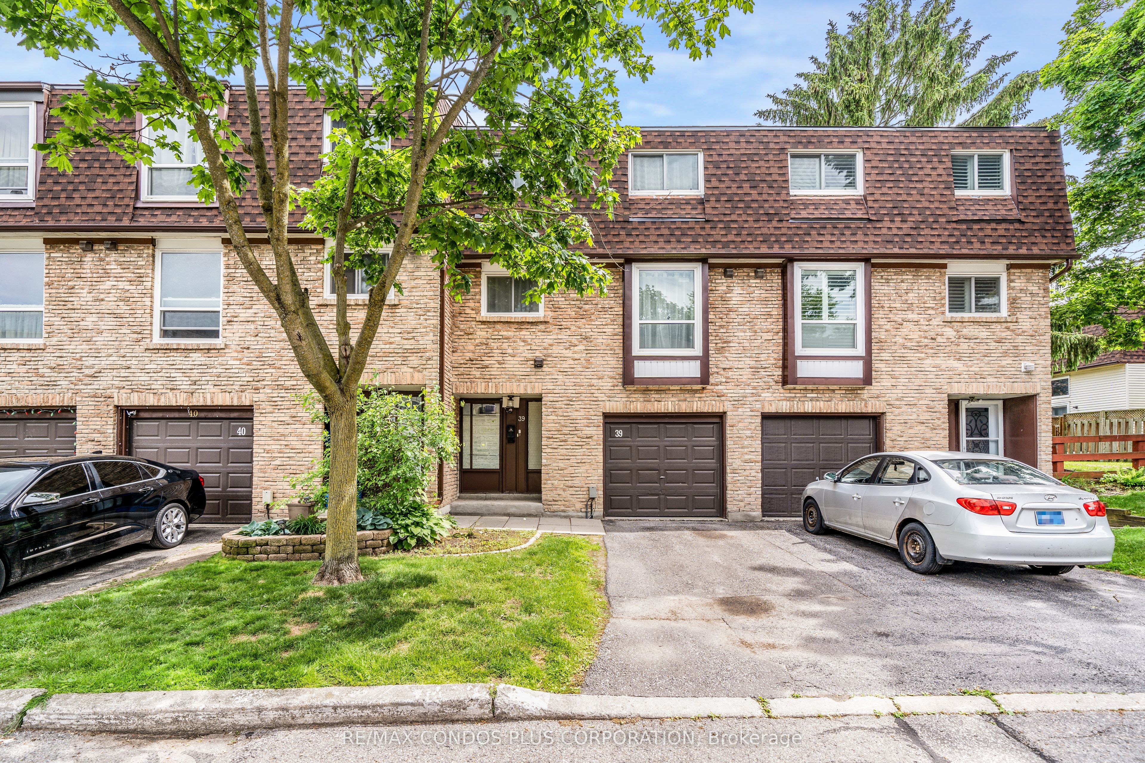 222 Pearson Street 39