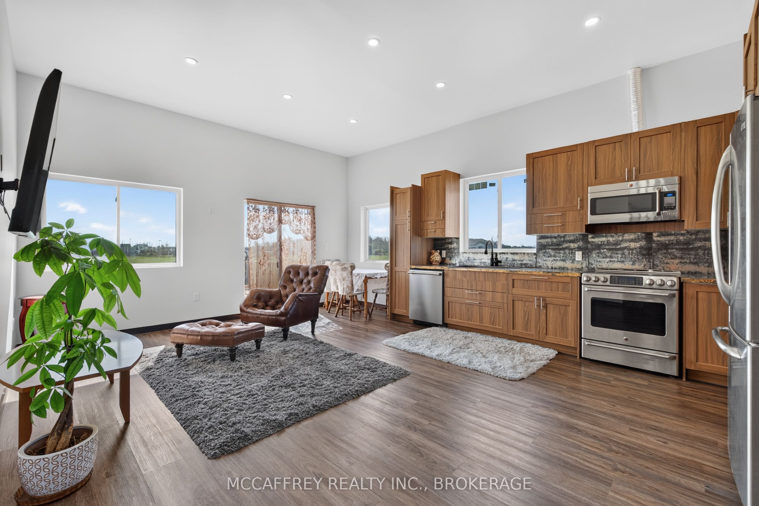 4326 County Rd 6 N/A