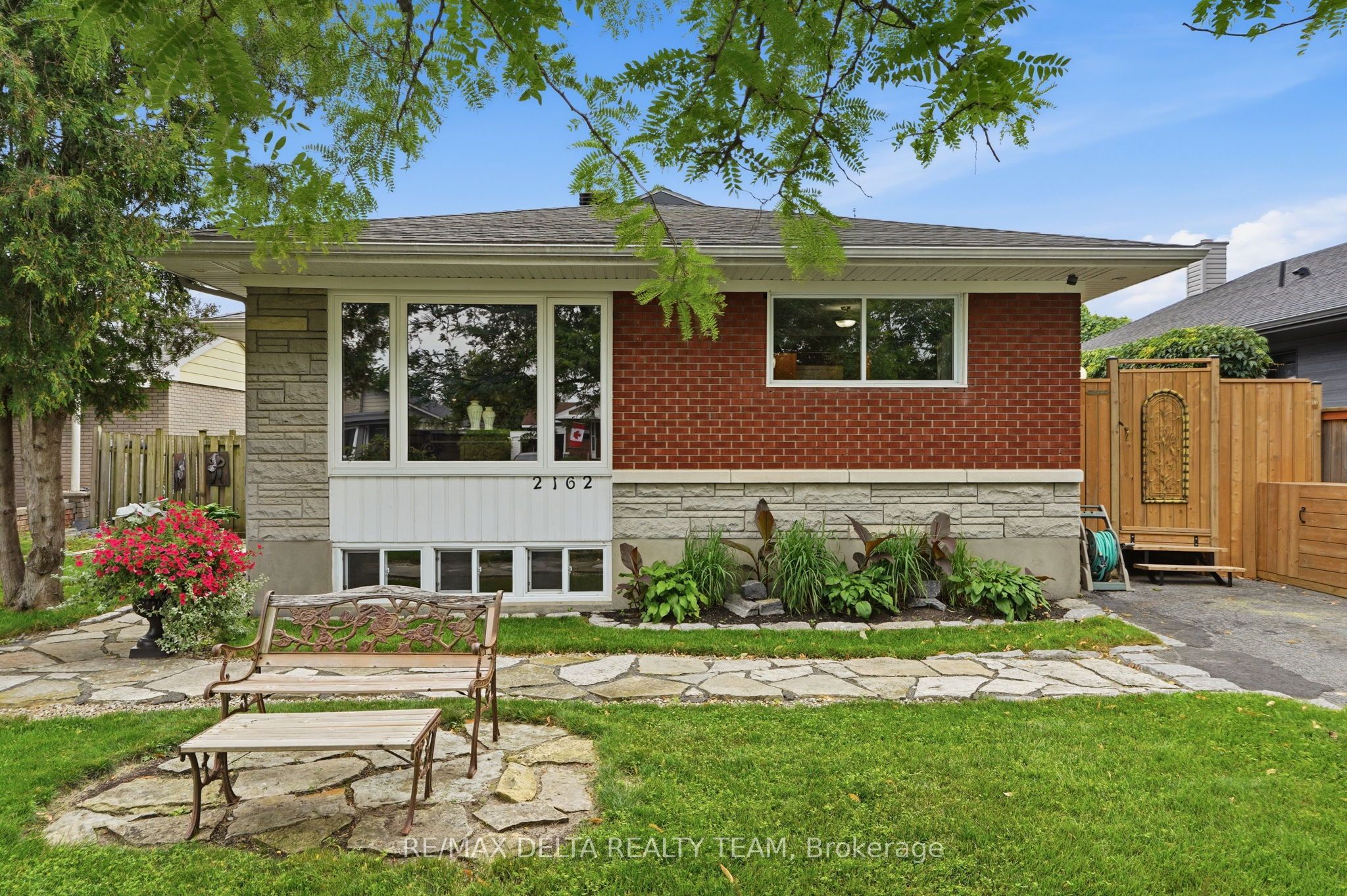 2162 Rushton Road