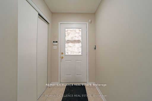 3950 Erin Centre Boulevard 66