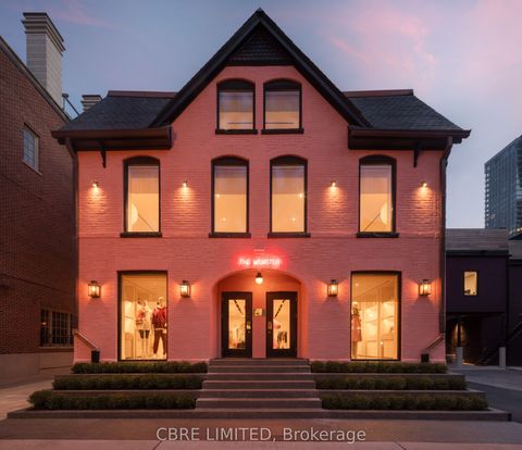 121 Scollard Street Toronto C02 ON M5R 1G4