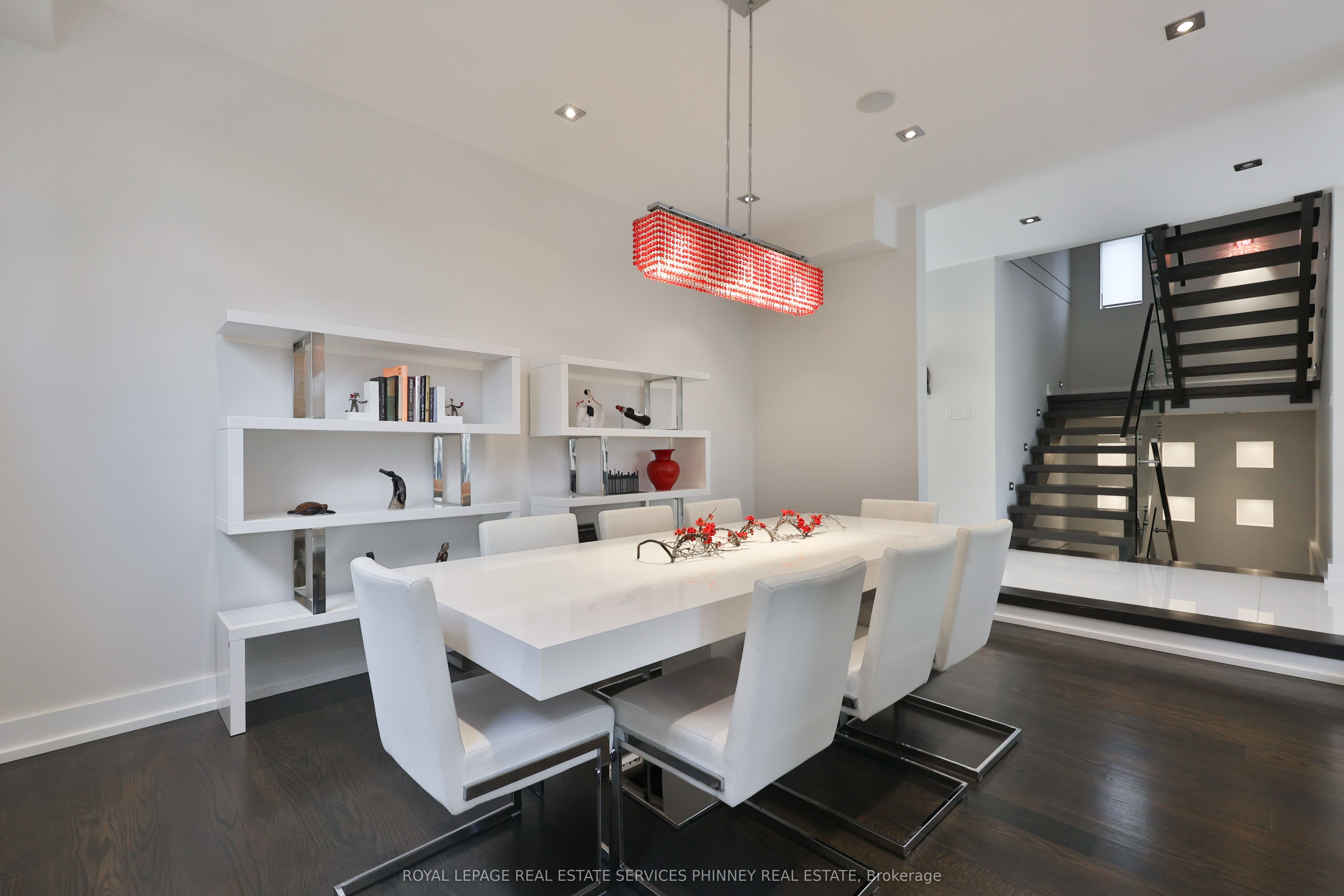 647 Montbeck Crescent