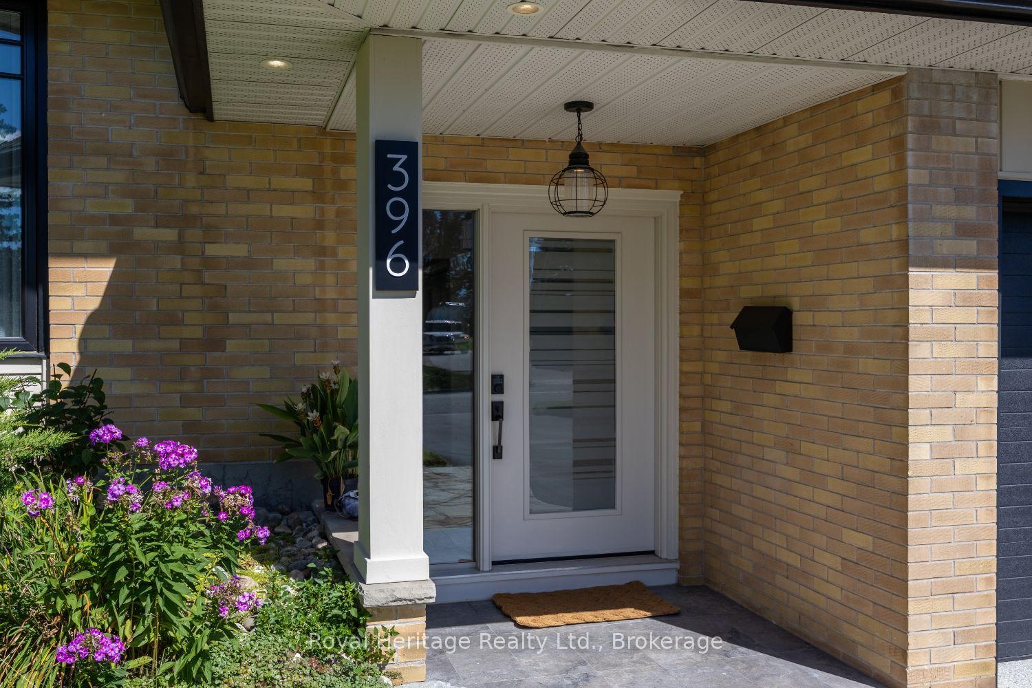 396 Jane Avenue