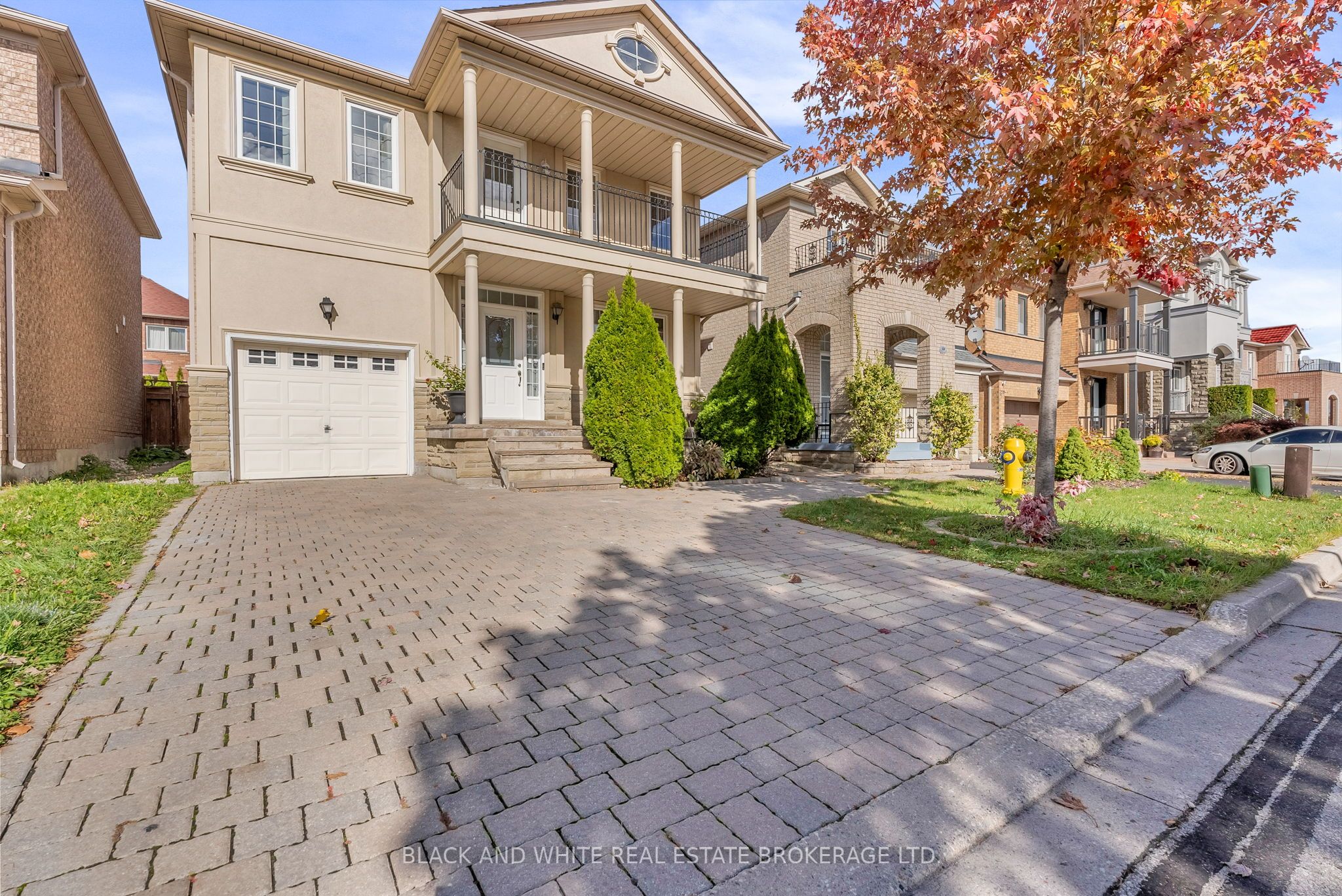 18 Daiseyfield Crescent