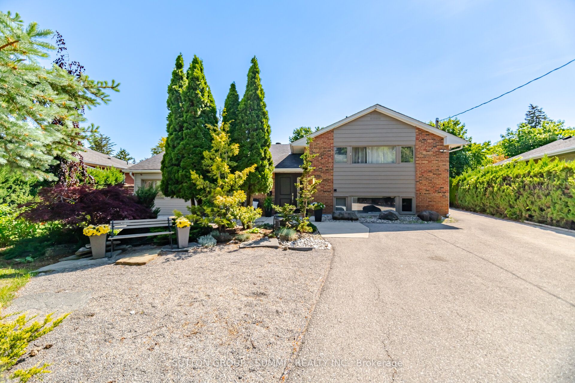 14 Plainsman Road