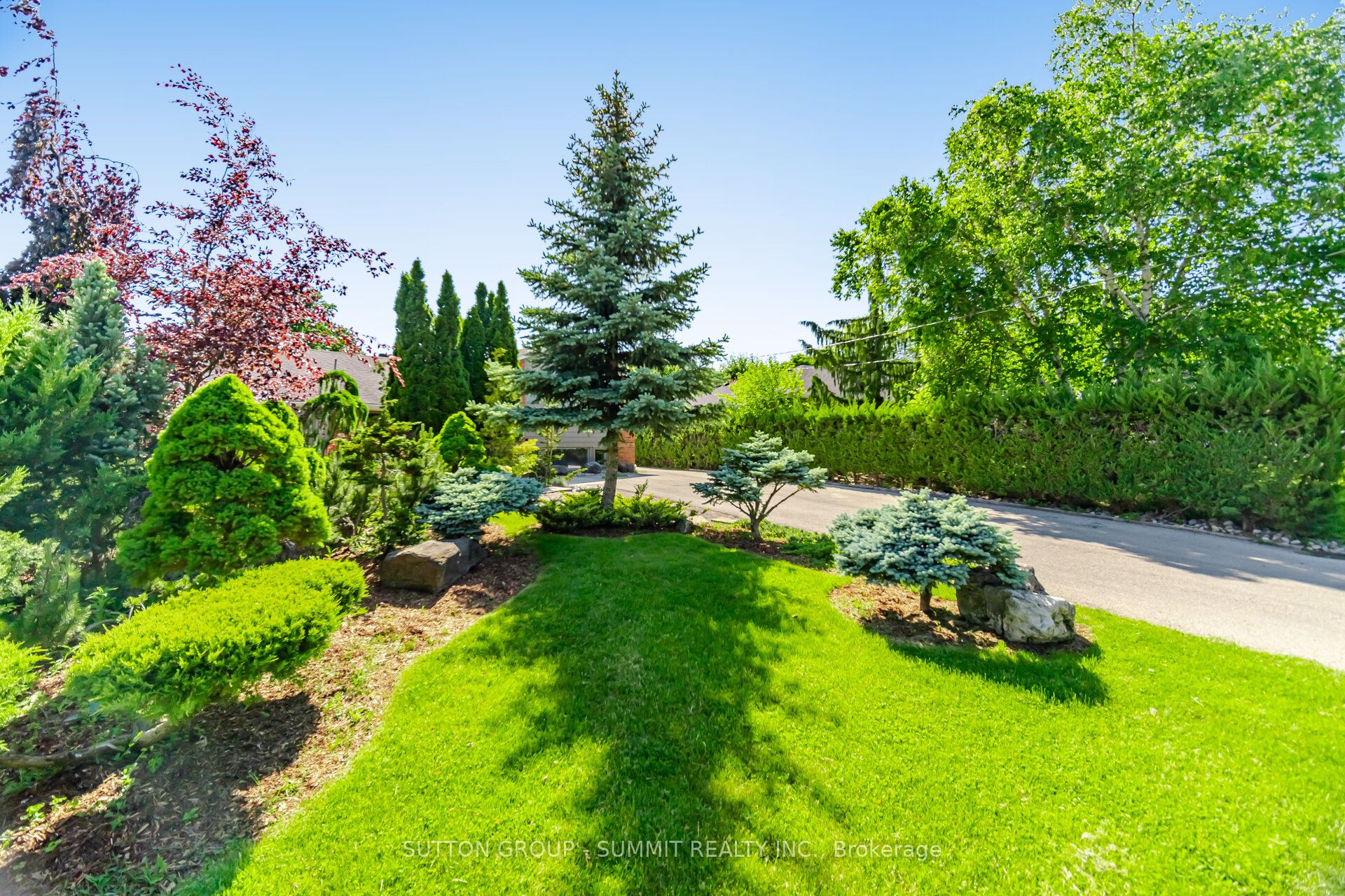 14 Plainsman Road
