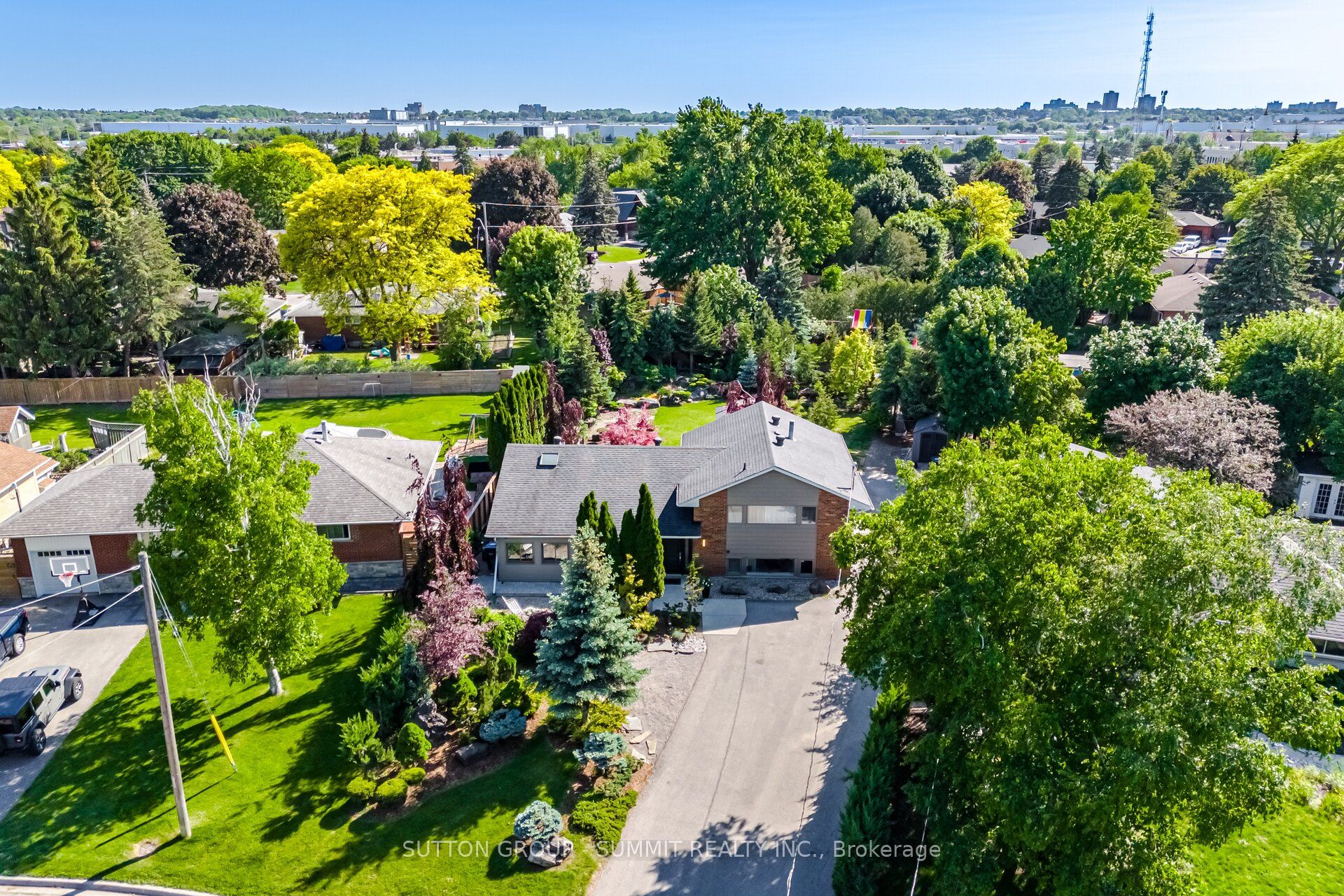 14 Plainsman Road